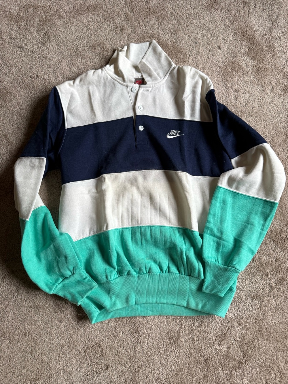 Vintage Nike Men’s Colorblock Crewneck Sweater — White, Navy & Teal